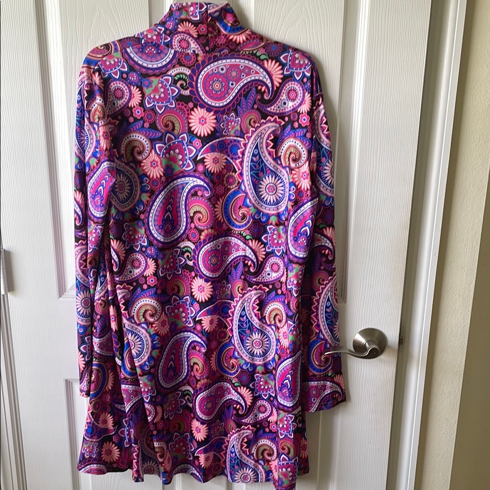 Colorful Paisley Kimono - Picture 3 of 4